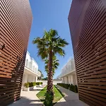 Smart Ugento Hotel 3*